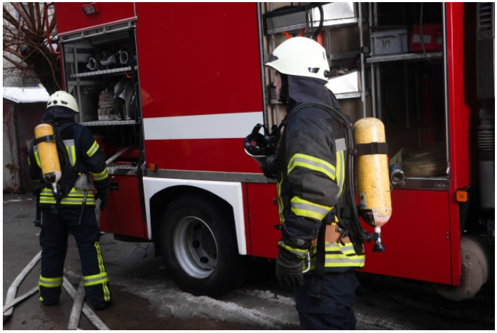 消防法における「無窓階」とは？定義や判定を解説